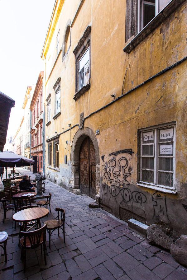 Біля Дзиги Сучасна Квартира На Вулиці Вірменській 35 Lviv Kültér fotó
